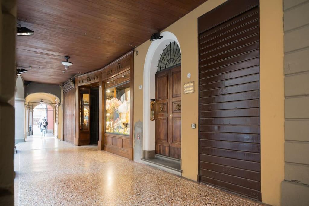 Апартаменты Carbonesi Luxury - Centro Storico Болонья Экстерьер фото