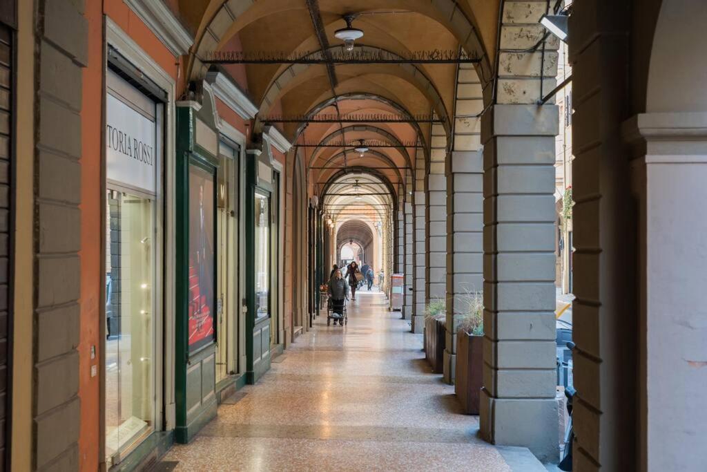 Апартаменты Carbonesi Luxury - Centro Storico Болонья Экстерьер фото
