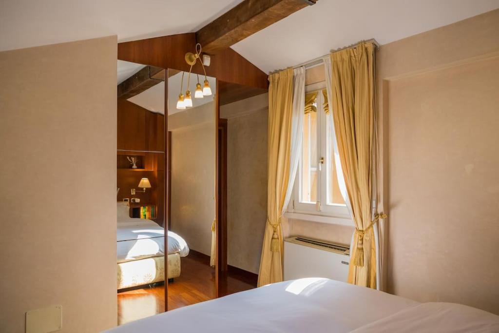 Апартаменты Carbonesi Luxury - Centro Storico Болонья Экстерьер фото